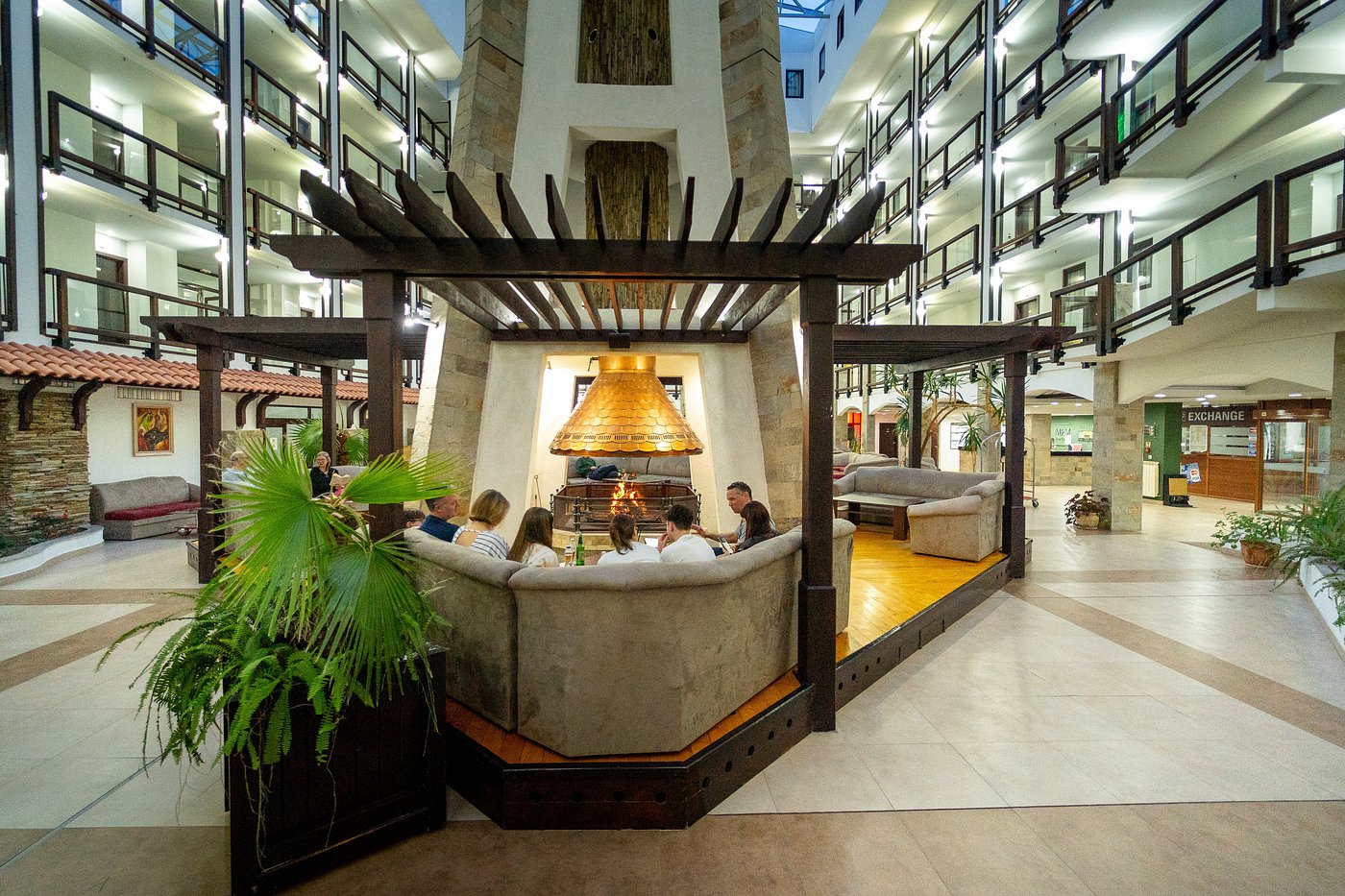 Lobby and fireplace — Bansko Mountain Homes